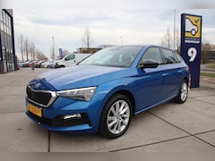 Skoda Scala - 1.0 TSI First Ed. Carplay, Full LED, Panorama, 1e eig. NL Aanbieding