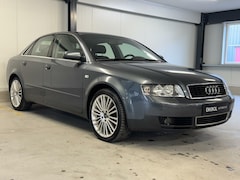 Audi A4 Limousine - 2.4 MT Automaat (Clima/Xenon/Org NL/NAP)