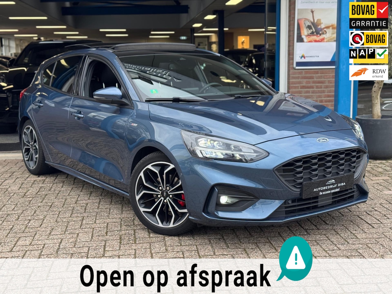 Ford Focus - 1.0 EcoBoost ST Line Business 2018 PANO NAVI NAP! - AutoWereld.nl