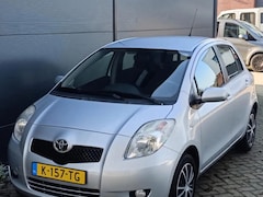 Toyota Yaris - 1.0 VVTi Idols