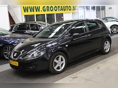 Seat Leon - 1.6 Sportstyle Airco, Cruise control, Trekhaak, Stuurbekrachtiging