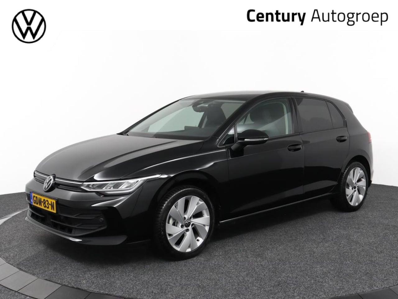 Volkswagen Golf - 1.5 eTSI Life Edition + Adaptive Cruise + LED + Carplay + Camara + Digital display - AutoWereld.nl