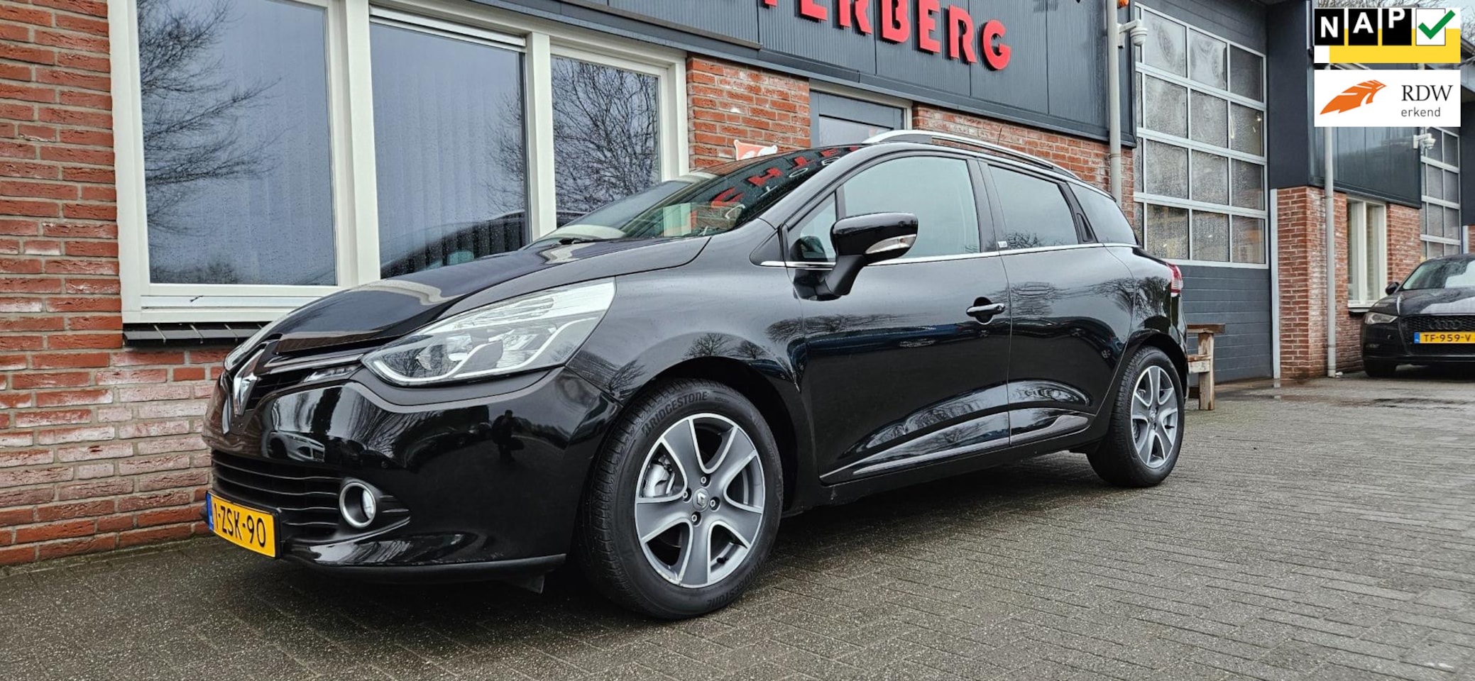 Renault Clio Estate - 0.9 TCe Night&Day Airco! Cruise Control! Camera! Navigatie! Dealer Onderhouden! - AutoWereld.nl