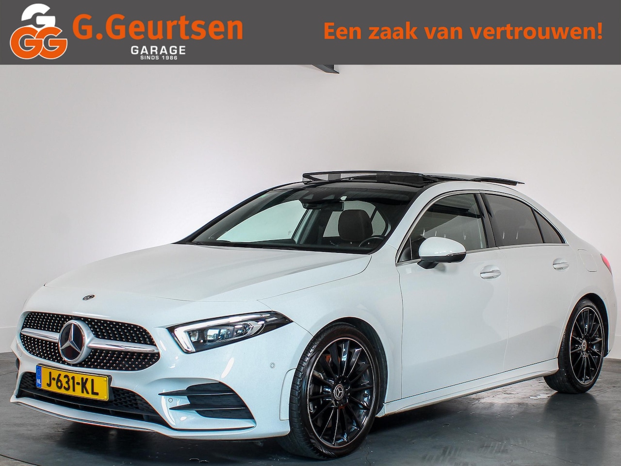 Mercedes-Benz A-klasse - 250 Premium Plus 250 Premium Plus, Amg-line Panorama dak, Memory stoelen, Leder, Cruise control, Achteruitr - AutoWereld.nl