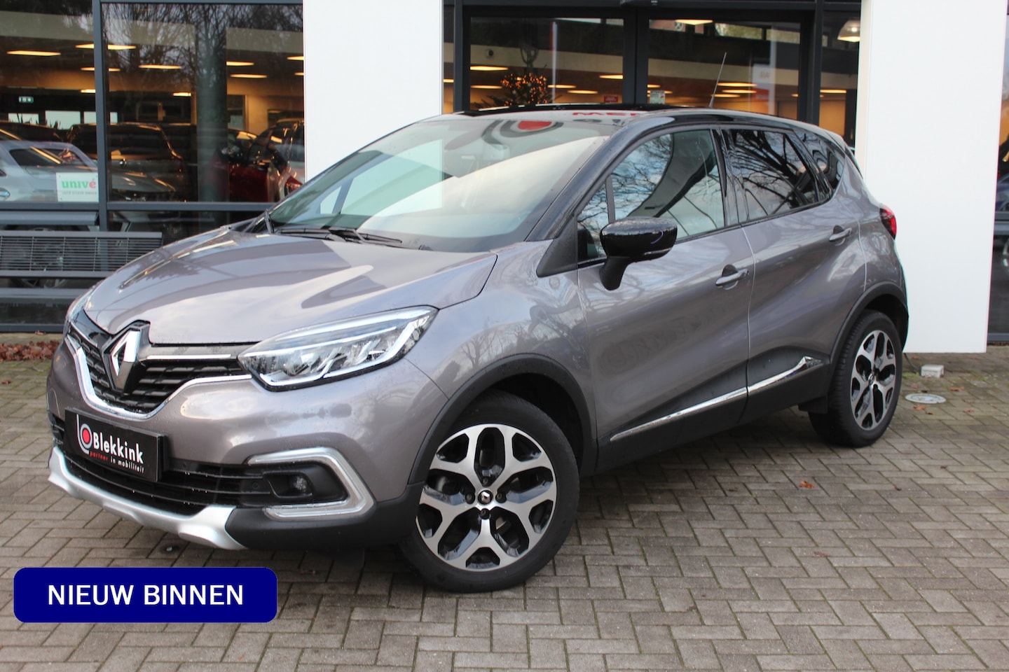 Renault Captur - 1.3 TCe Inten 150 pk EDC AUTOMAAT,Trekhaak,Navigatie,Camera, Clima. - AutoWereld.nl