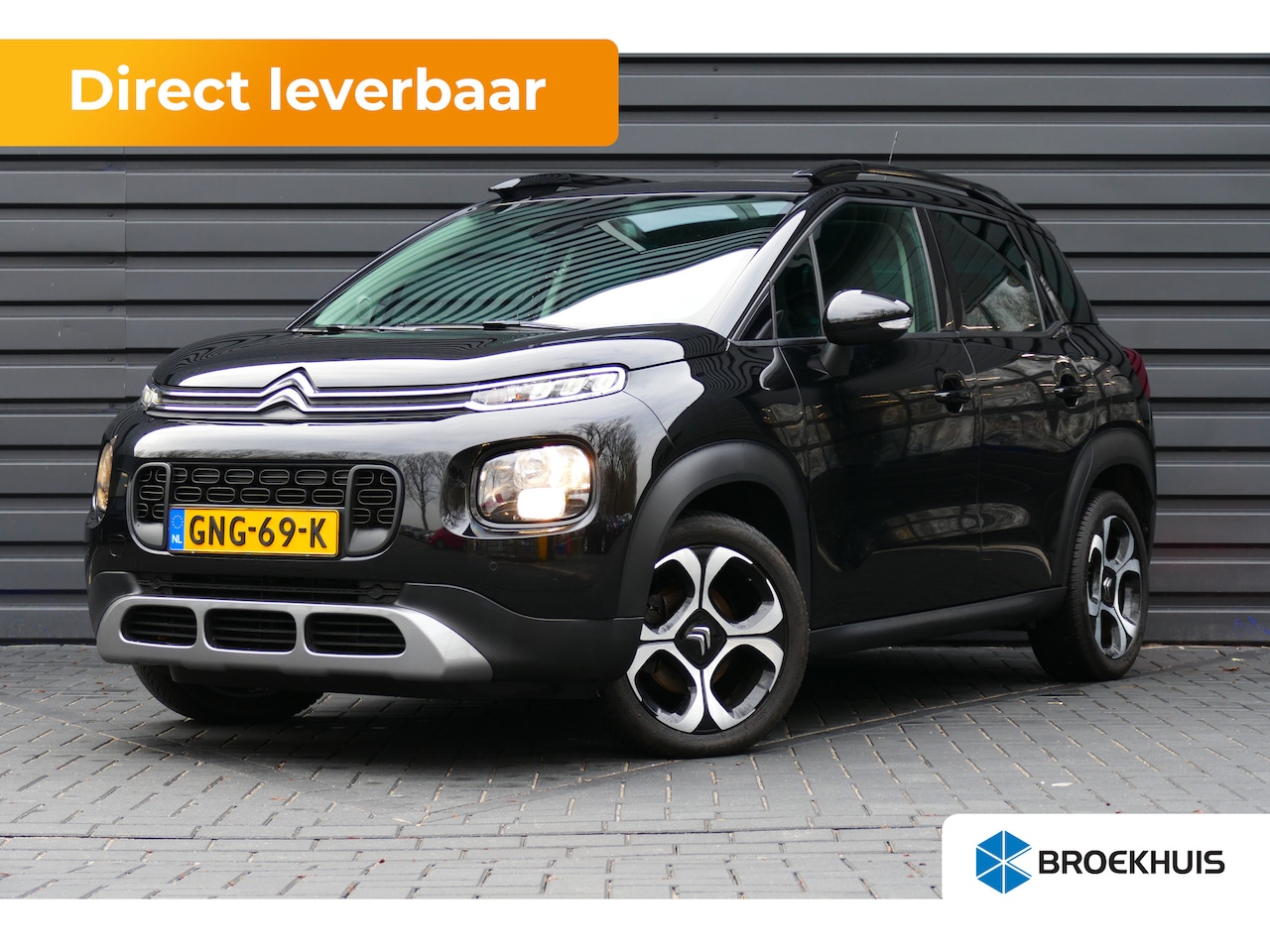 Citroën C3 Aircross - 1.2 PURETECH 110PK SHINE / NAVI / CLIMA / PDC / 17"LMV / PANO.DAK / WINTERPAKKET / BLUETOO - AutoWereld.nl