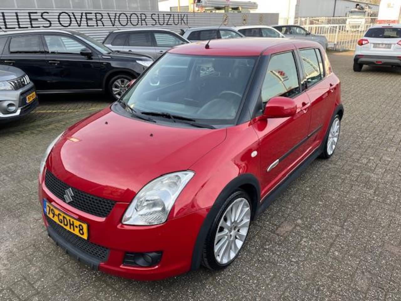 Suzuki Swift - 1.5 Exclusive GT-pakket - AutoWereld.nl