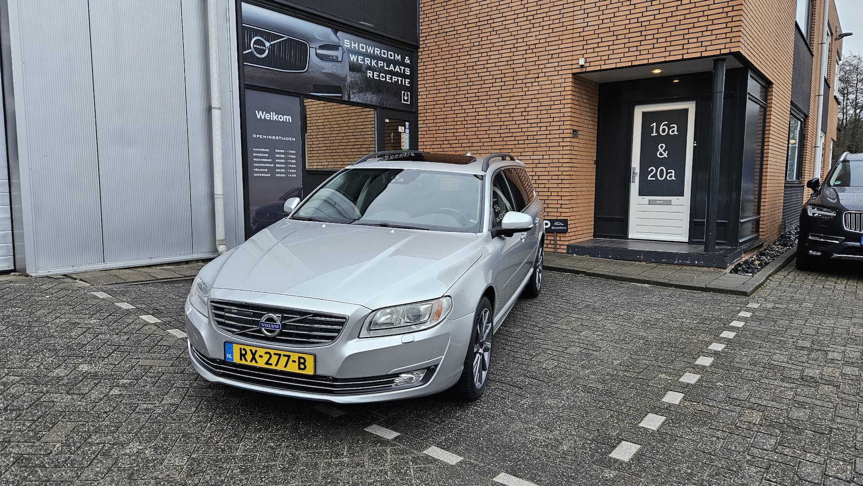 Volvo V70 - 2.0 D3 Summum 2.0 D3 Summum - AutoWereld.nl