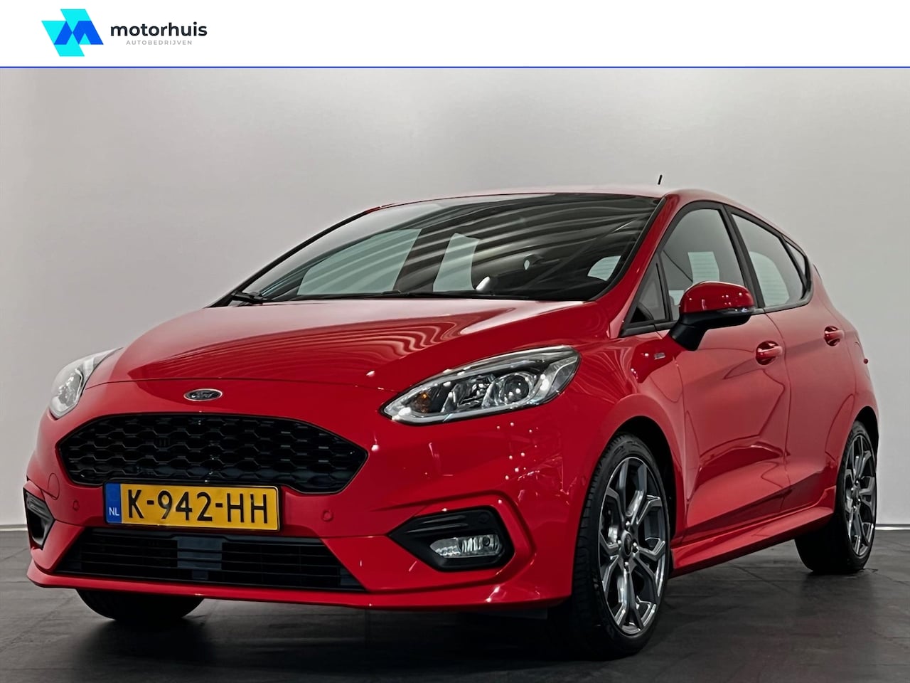 Ford Fiesta - 1.0 EcoBoost 125pk 5dr ST-Line/navigatie/parkeersensoren/lichtmetalen velgen - AutoWereld.nl