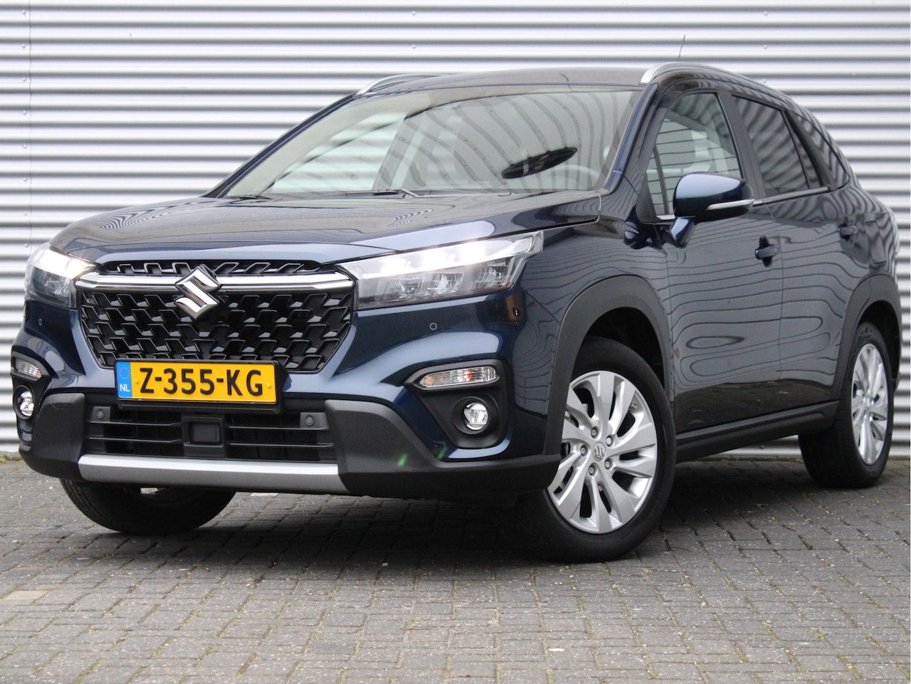 Suzuki S-Cross - 1.5 Hybrid Select | Adapt. Cruise | Stoelverwarming | Navi by App | Parkeercamera + sensor - AutoWereld.nl