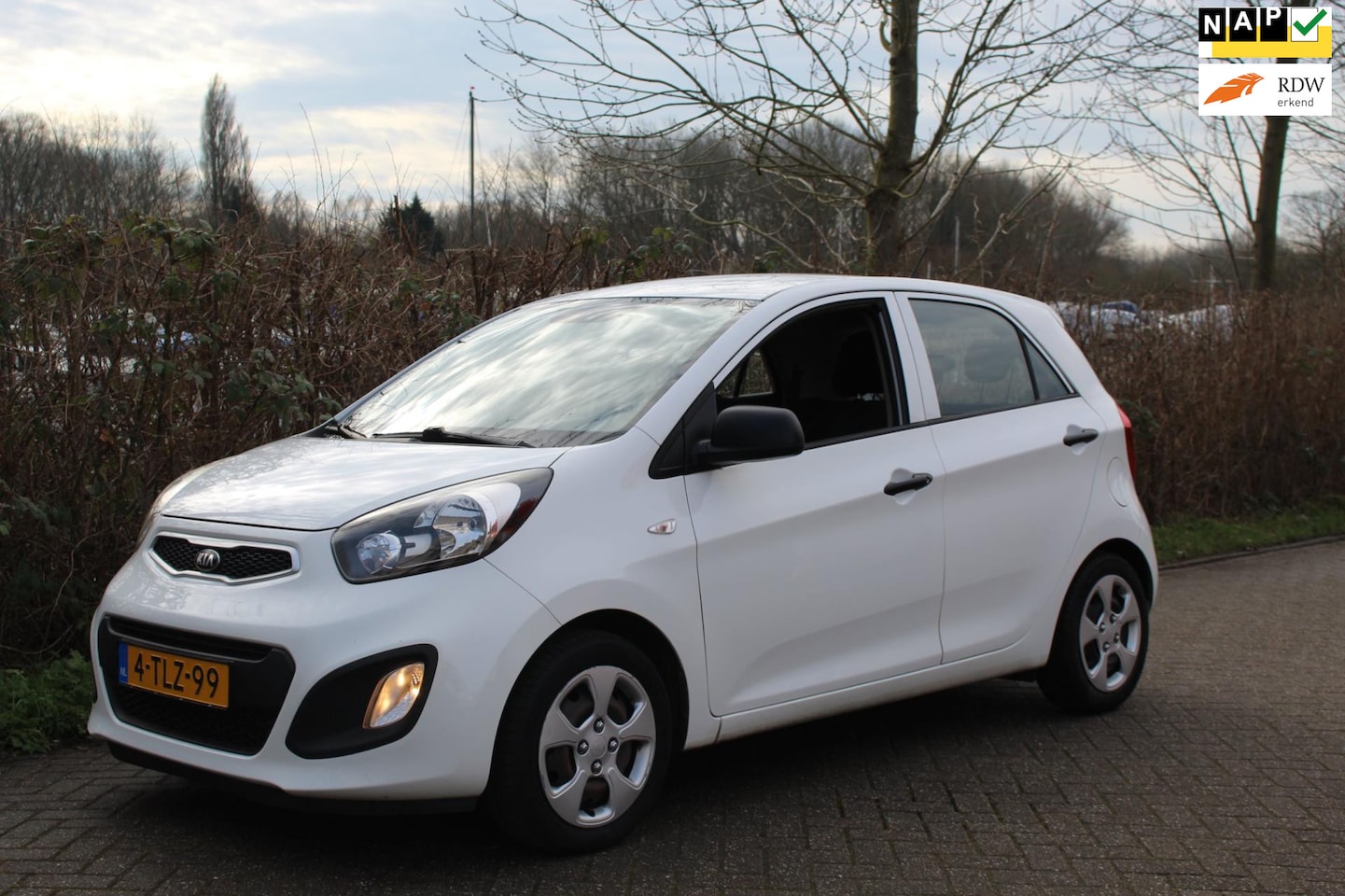 Kia Picanto - 1.0 CVVT ISG Comfort Pack *Dealer onderhouden - AutoWereld.nl