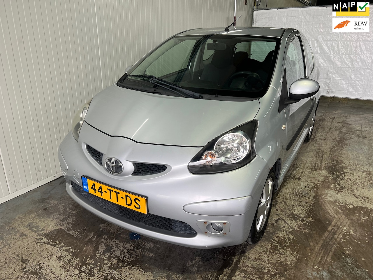 Toyota Aygo - 1.0-12V Sport/Airco/sttuurb/cv/ - AutoWereld.nl