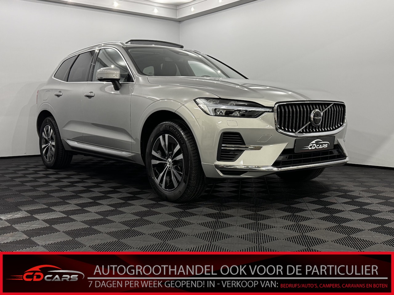 Volvo XC60 - 2.0 Recharge T6 AWD Inscription Pano, Camera, Navi, Clima, Cruise control, Elektrische ach - AutoWereld.nl