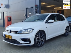 Volkswagen Golf - 1.5 TSI Highline Business R-Line - CARPLAY / ALCANTARA / FLIPPERS / P.SENSOREN V+A / STOEL