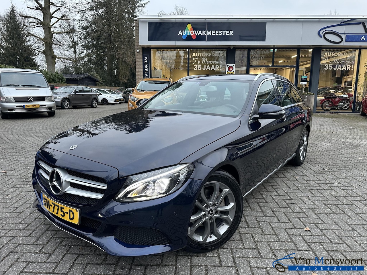 Mercedes-Benz C-klasse Estate - C180 Automaat Premium 2eEig|LED|Navi|Camera|Dodehoek|Trekhaak - AutoWereld.nl