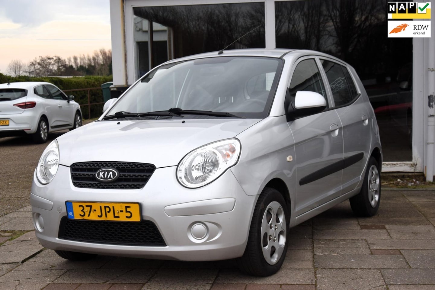 Kia Picanto - 1.1 X-tra 1.1 X-tra - AutoWereld.nl