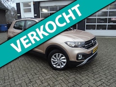 Volkswagen T-Cross - 1.0 TSI Life Keyless Stoelverwarming Lane Assist