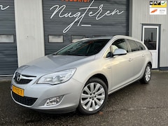 Opel Astra Sports Tourer - 1.4 Cosmo Stuurverw Navi Clima