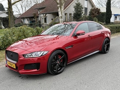 Jaguar XE - 3.0 S V6 Supercharged 340PK Pano•Leder