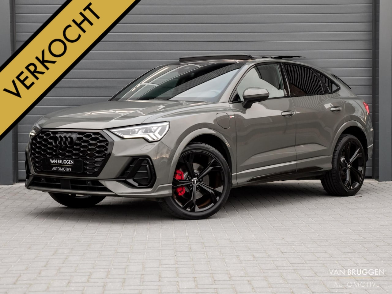 Audi Q3 Sportback - 45 TFSI E S-Line Pano 360 Trekhaak Sfeer 20" BTW Chronos - AutoWereld.nl