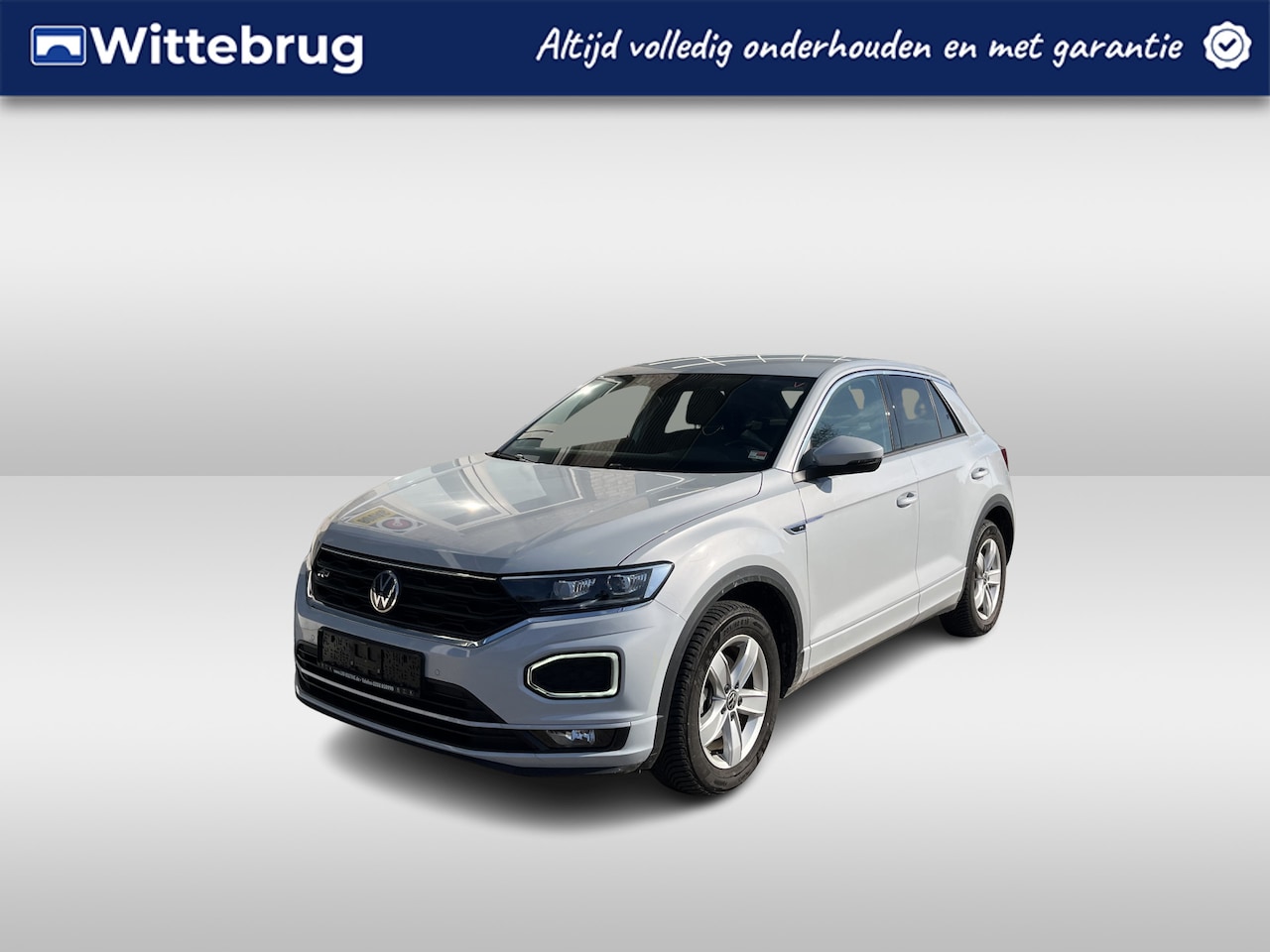 Volkswagen T-Roc - 1.5 TSI R-Line / AUTOMAAT/ ADAPT. CRUISE/ PARK. SENSOREN + CAMERA/ DIGITAL DASH/ NAVI/ DAB - AutoWereld.nl