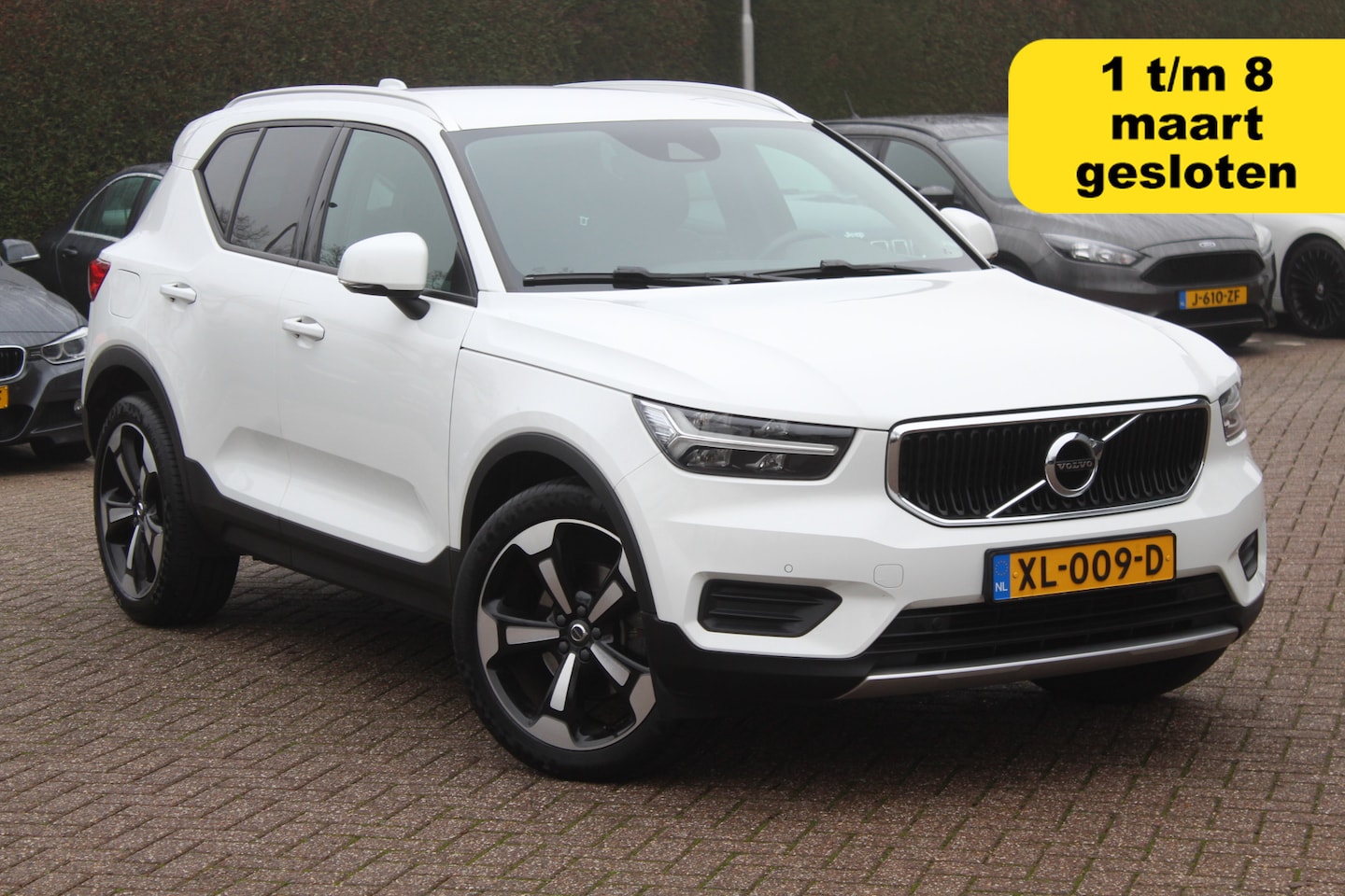 Volvo XC40 - 2.0 T4 Inscription / Half leder / Navigatie / Parkeerhulp V+A / 18'' / LED Koplampen / Sto - AutoWereld.nl