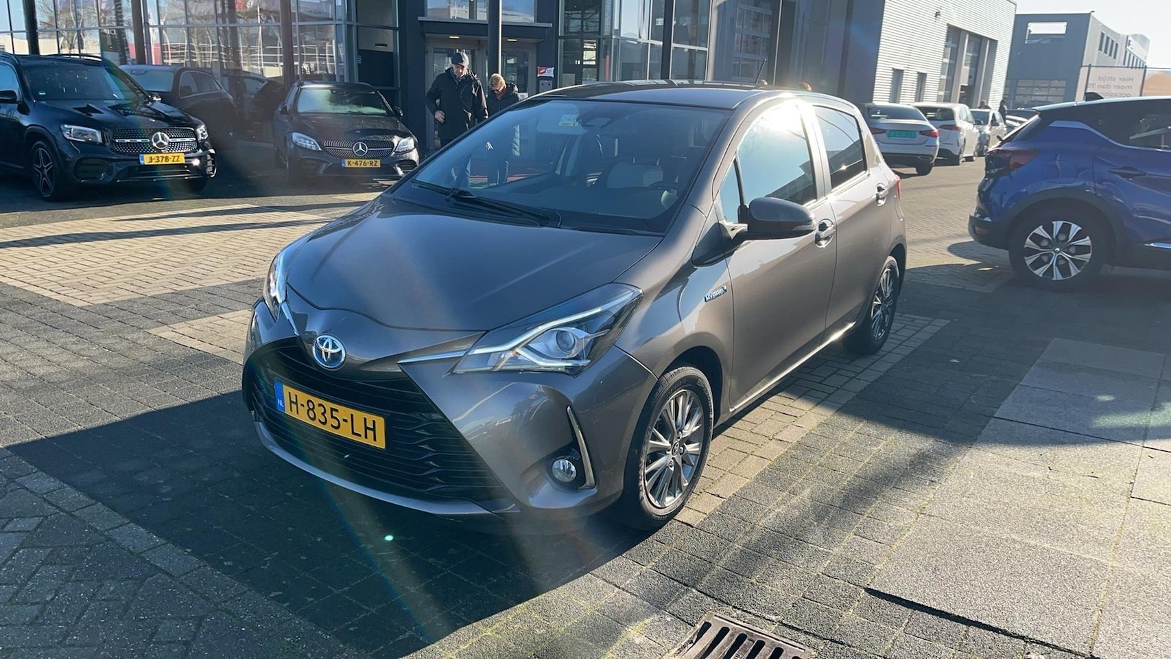 Toyota Yaris - 1.5 Hybrid Dynamic | Automaat | Achteruitrijcamera | Automatische Airco - AutoWereld.nl