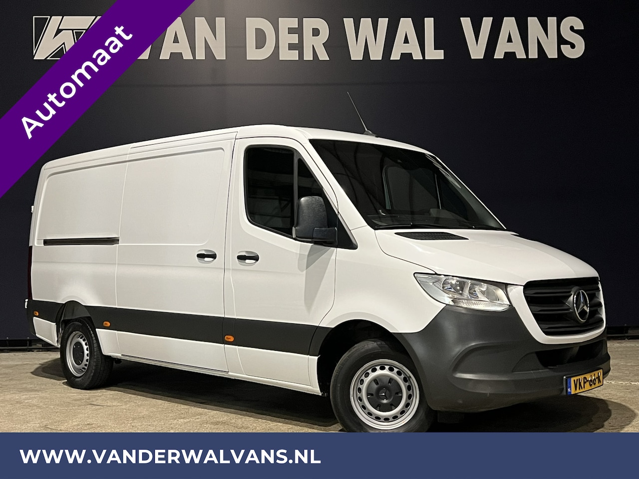 Mercedes-Benz Sprinter - 317 CDI 170pk 9G-Tronic Automaat 3500kg Trekhaak L2H1 Euro6 | Airco | Camera | Apple Carpl - AutoWereld.nl