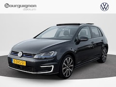 Volkswagen Golf - 1.4 TSI GTE | Leder | Pano Dak | Navi | Clima | LED | Trekhaak | 204Pk |