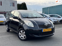 Toyota Yaris - 1.0 VVTi +