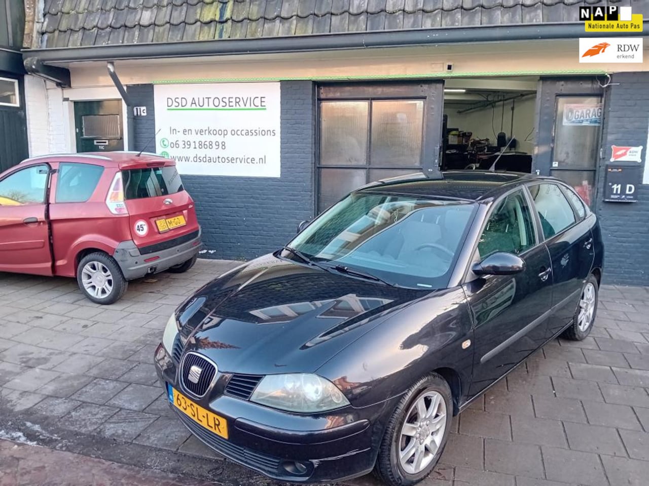 Seat Ibiza - 1.4-16V Sensation nw apk bij aflevering - AutoWereld.nl