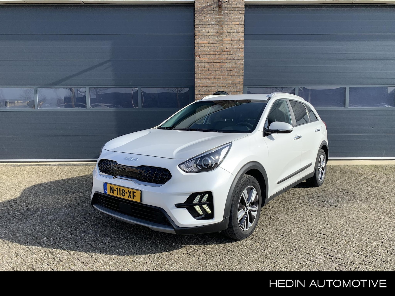 Kia Niro - 1.6 GDi Hybrid DynamicLine Parelmoer Wit | Trekhaak | Adap. cruise Control | NAVI | Privac - AutoWereld.nl