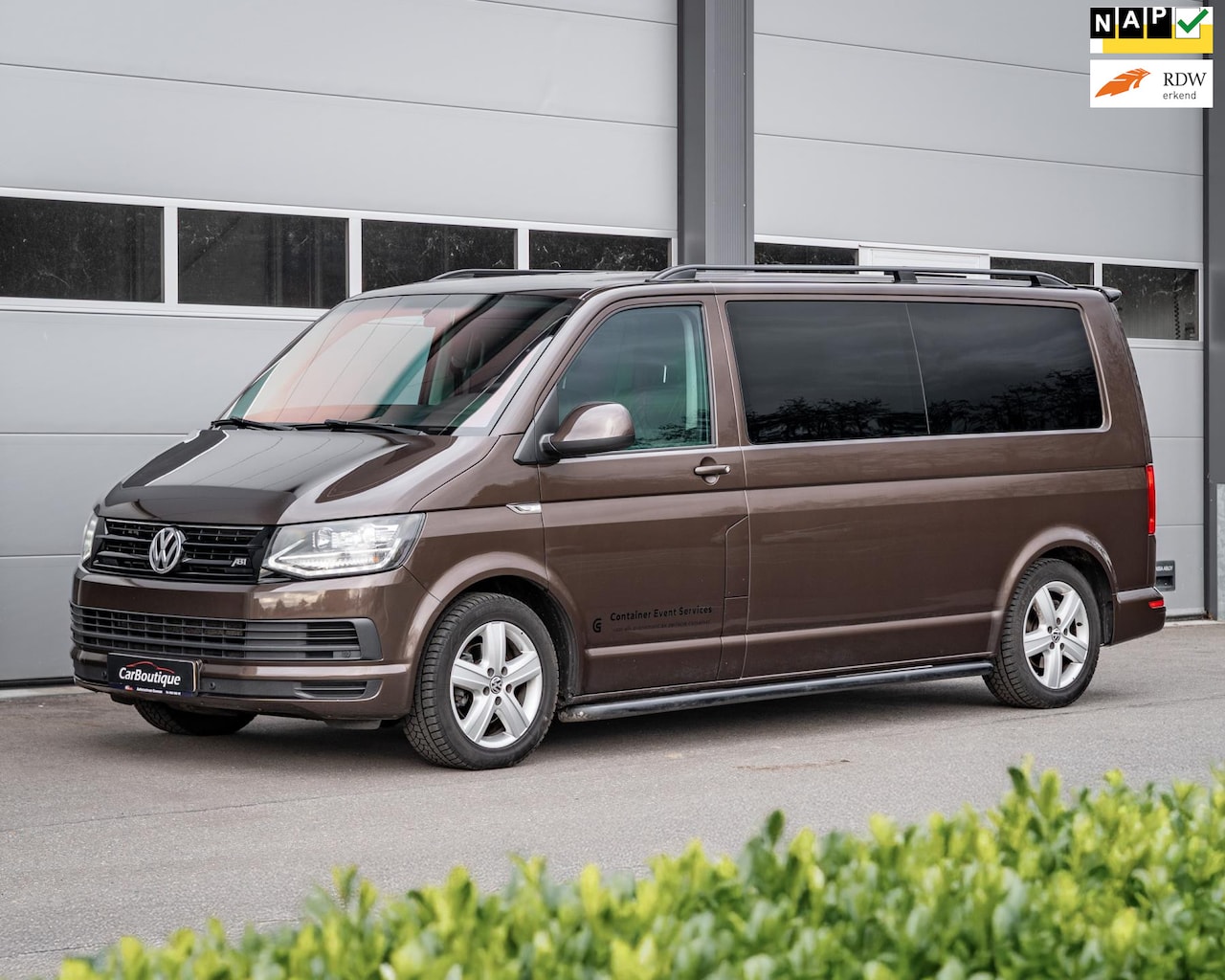 Volkswagen Transporter Caravelle - 2.0 TDI L2H1 DC I Leer I Abt I 5zits I Aut I Trekhaak I PDC I Stoelverwarming I - AutoWereld.nl