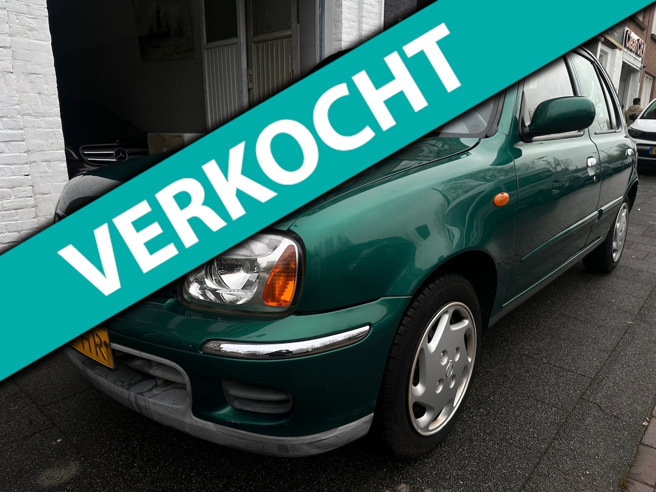 Nissan Micra - 1.4 Luxury CVT AUTOMAAT Airco Nieuwe APK - AutoWereld.nl