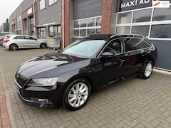 Skoda Superb Combi - 1.5 TSI LED ACC Pano Virtual Leder Canton