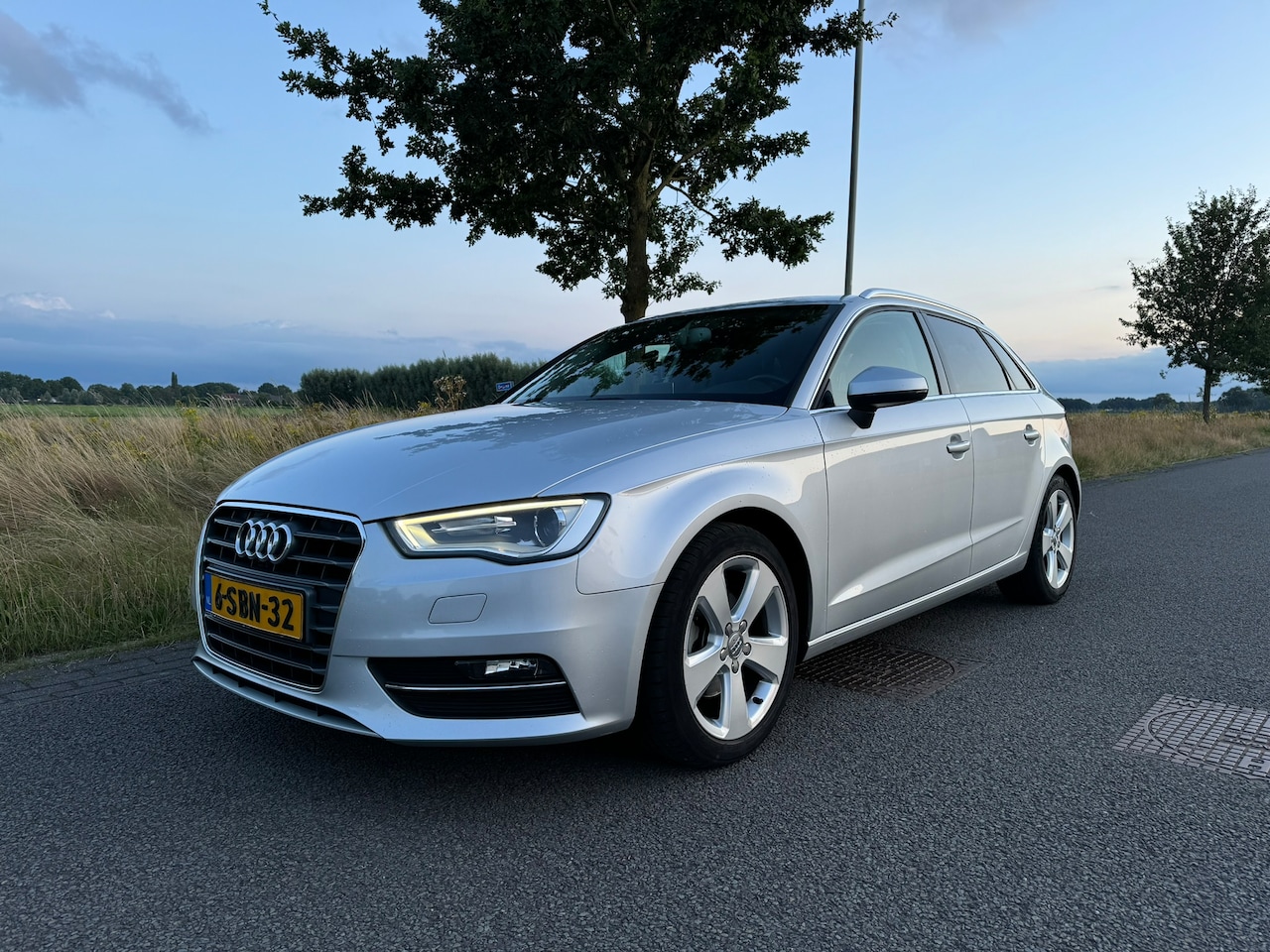 Audi A3 Sportback - 1.4 TFSI Ambition Pro Line S Stoelverwarming, navigatie, privacy glass, bluetooth, NAP - AutoWereld.nl