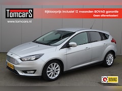 Ford Focus - 1.5 EcoB. 150PK Automaat Titanium Navigatie/Cruise-control/Winter-pack/Climate-control