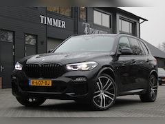 BMW X5 - xDrive40d High Executive 7persoons M Sport pakket Soft-Close volle uitvoering zwart/zwart