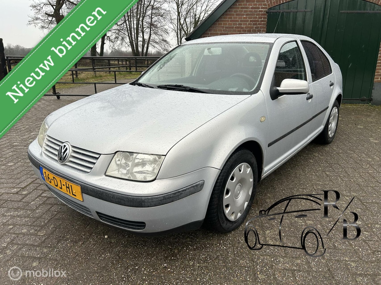 Volkswagen Bora - 2.0 Trendline AIRCO/TREKHAAK/APK - AutoWereld.nl