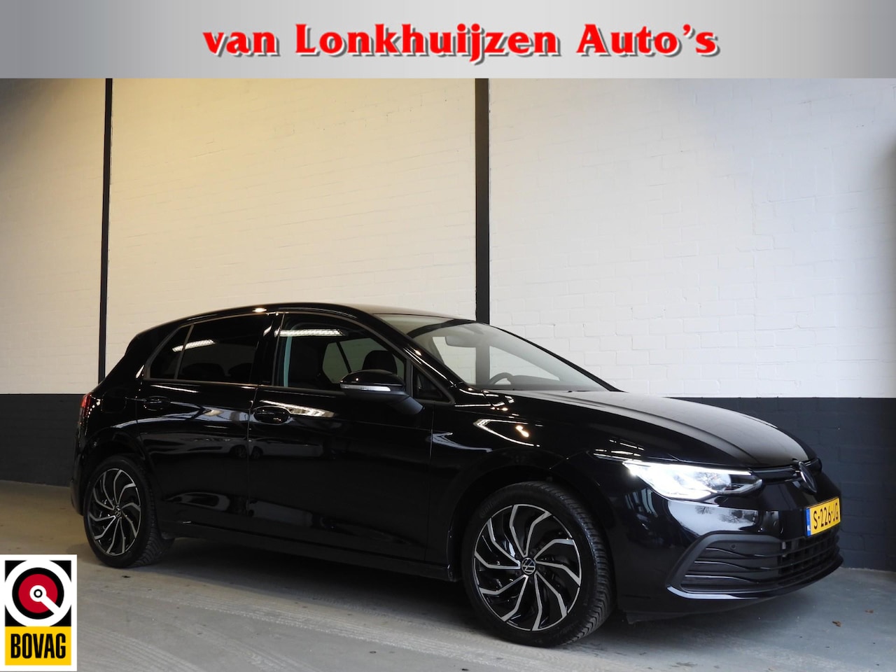 Volkswagen Golf - 1.0 TSI Life NAVI-APP/CLIMA/LED/17"LMV! - AutoWereld.nl