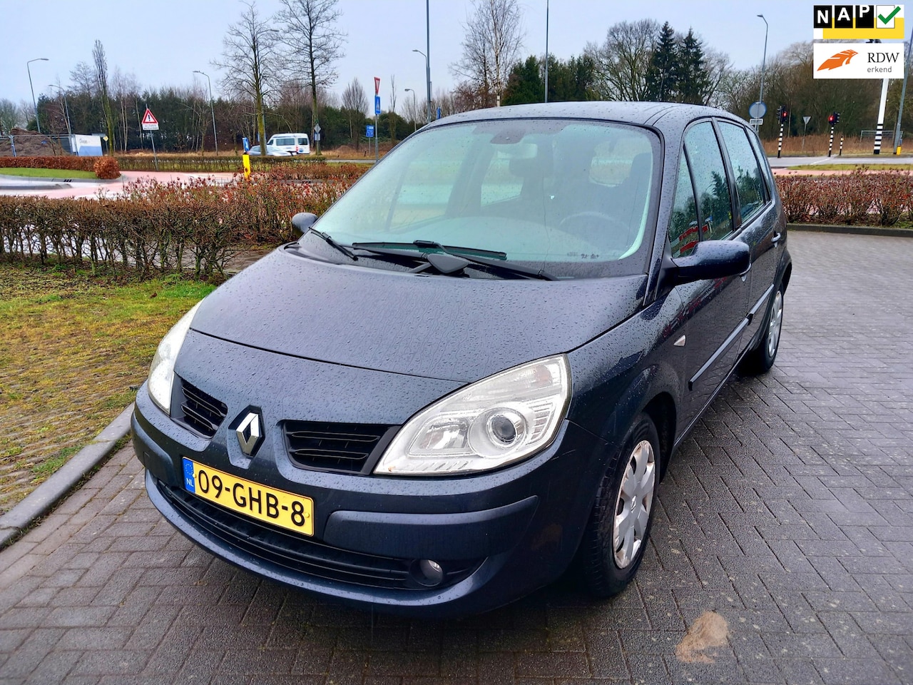 Renault Scénic - 1.6-16V Business Line automaat - AutoWereld.nl