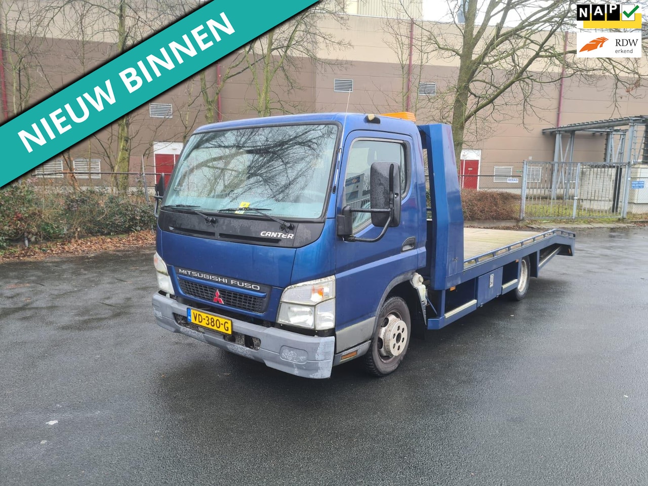 Mitsubishi Canter - 3C13 3.0 DI 335 met org tijhof bak top onder houden - AutoWereld.nl