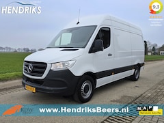 Mercedes-Benz Sprinter - 317 1.9 CDI L2 H2 RWD - AUTOMAAT - 170 Pk - Euro 6 - MBUX - ParkeerCamera - StoelVerwarmin