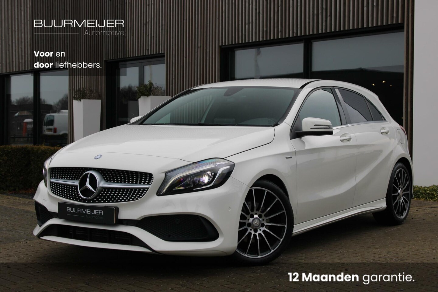 Mercedes-Benz A-klasse - 180 Ambition White Art Edition AMG - Stoelverwarming - Cruise Control - Dealer onderhouden - AutoWereld.nl