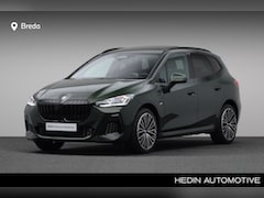 BMW 2-serie Active Tourer - 230e xDrive | Head-Up Display | Comfort Access | Driving Assistant Plus | Panoramadak | Ha