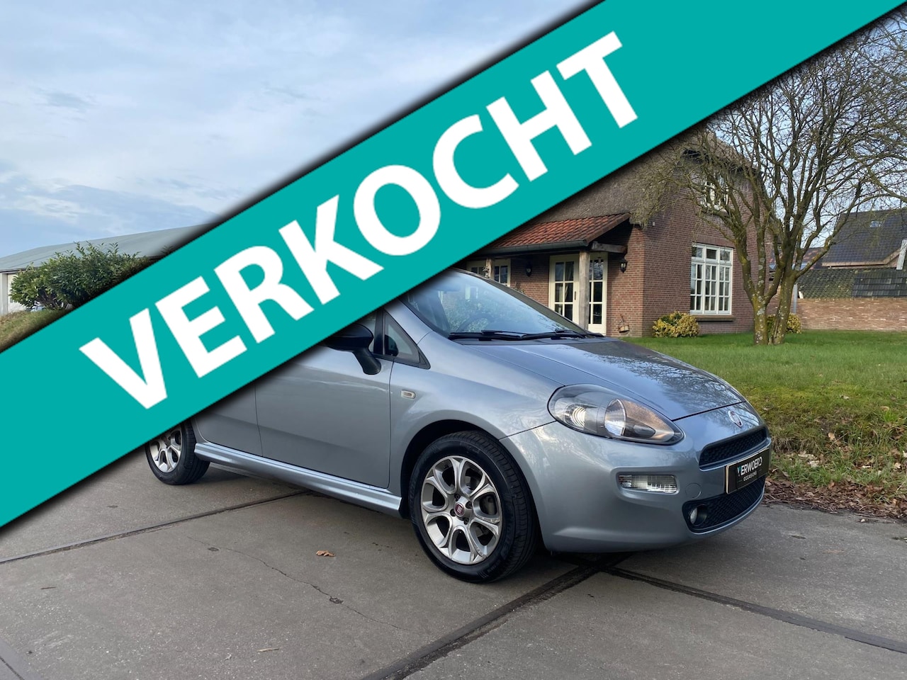 Fiat Punto Evo - 0.9 TwinAir Easy|AIRCO|CRUISE CONTROL|NAP|NL-AUTO|ONDERHOUDEN|BOEKJES|2 KEYS - AutoWereld.nl