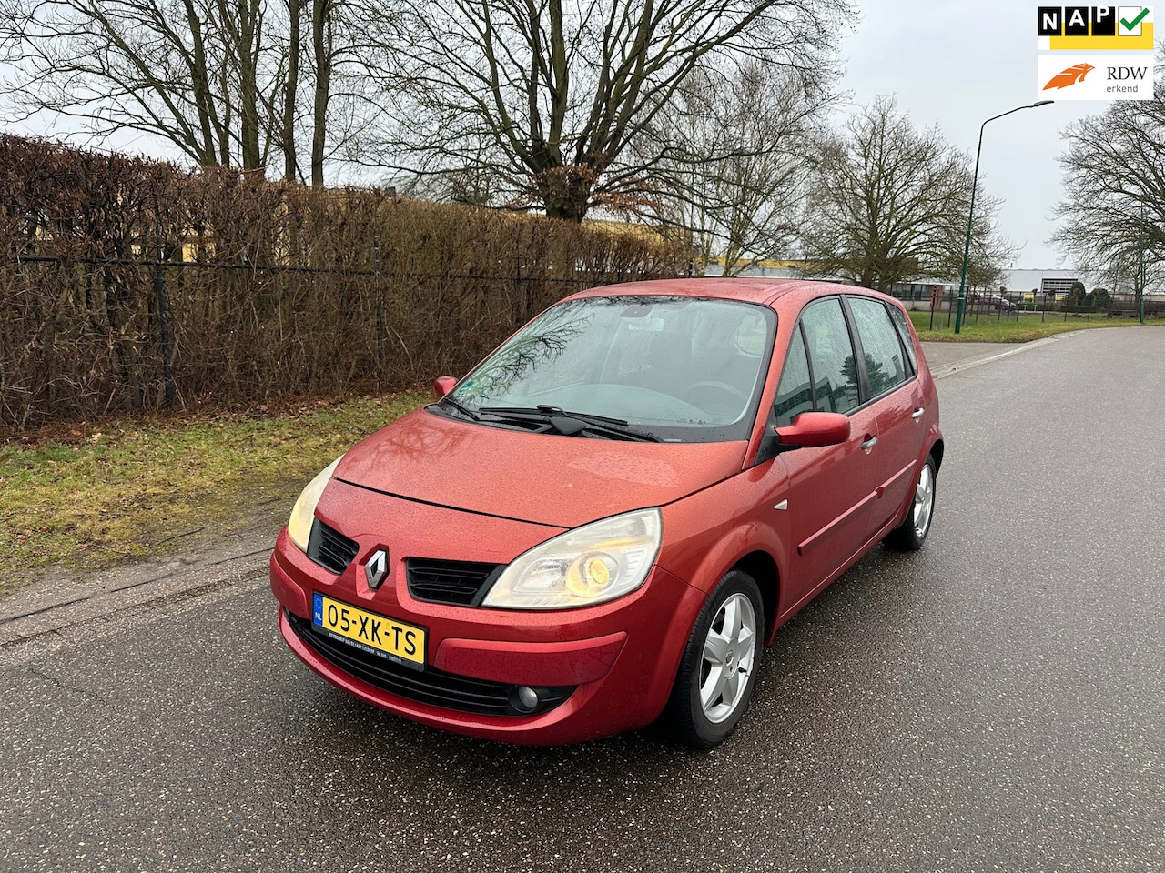 Renault Scénic - 1.6-16V Business Line INRUILKOOPJE - AutoWereld.nl