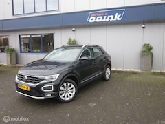 Volkswagen T-Roc - 1.5 TSI Sport Automaat