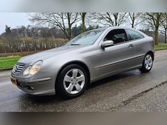 Mercedes-Benz C-klasse Sportcoupé - 180 K NL Auto 2e Eigenaar