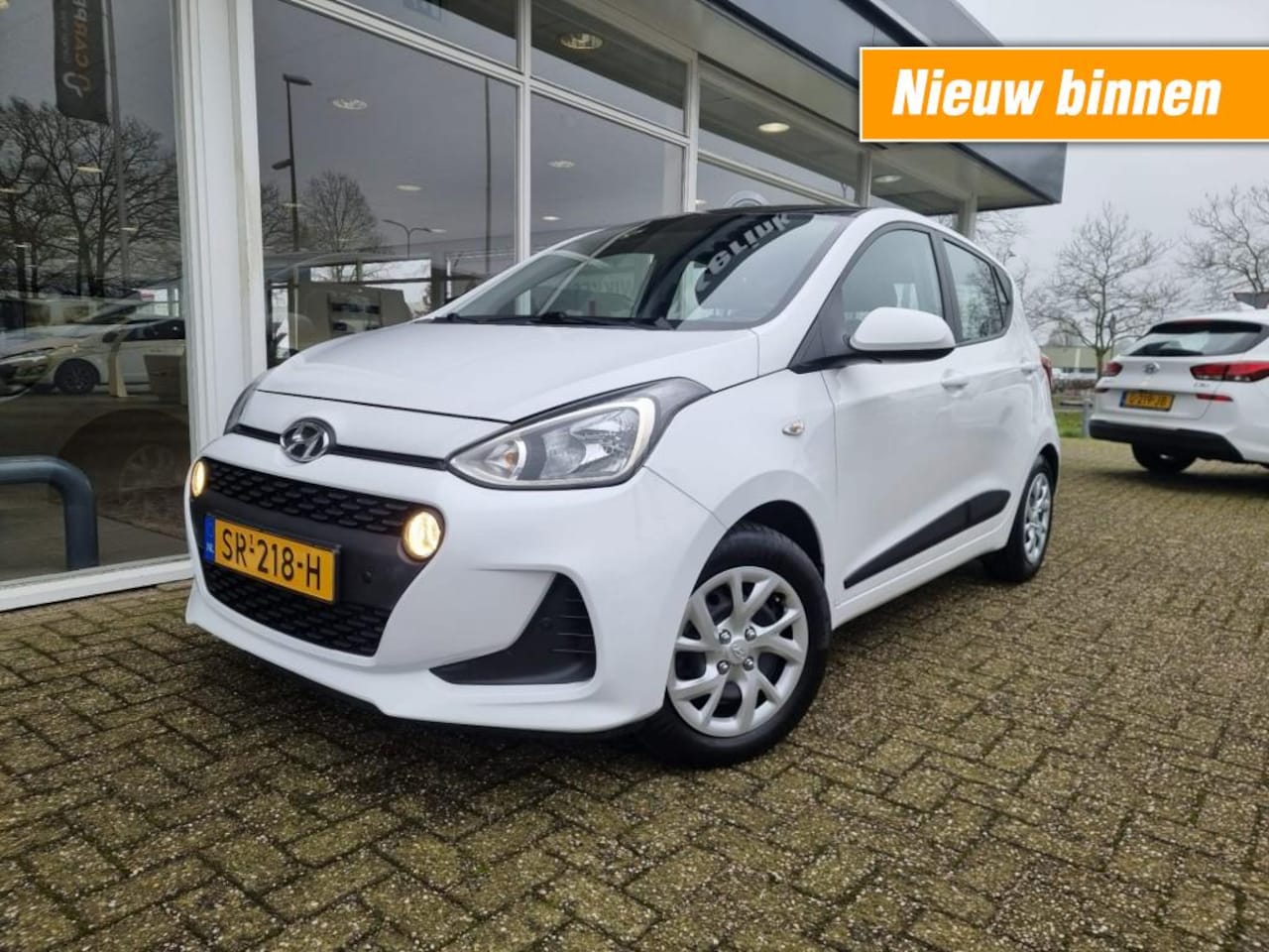 Hyundai i10 - 1.0I I-MOTION COMFORT STOELVERWARMING - AutoWereld.nl